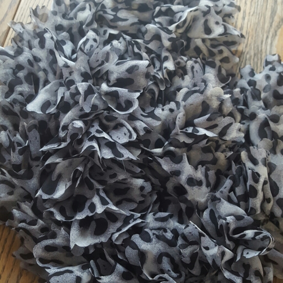 Scarf - Picture 2 of 2